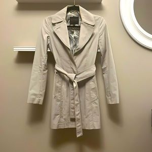 SOLD  |  TALULA BABATON  |  XXS  |  ARITZIA  |  Light Grey Trench Coat
